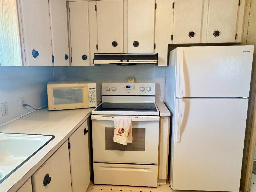 921 Antigua W a Venice, FL Mobile or Manufactured Home for Sale