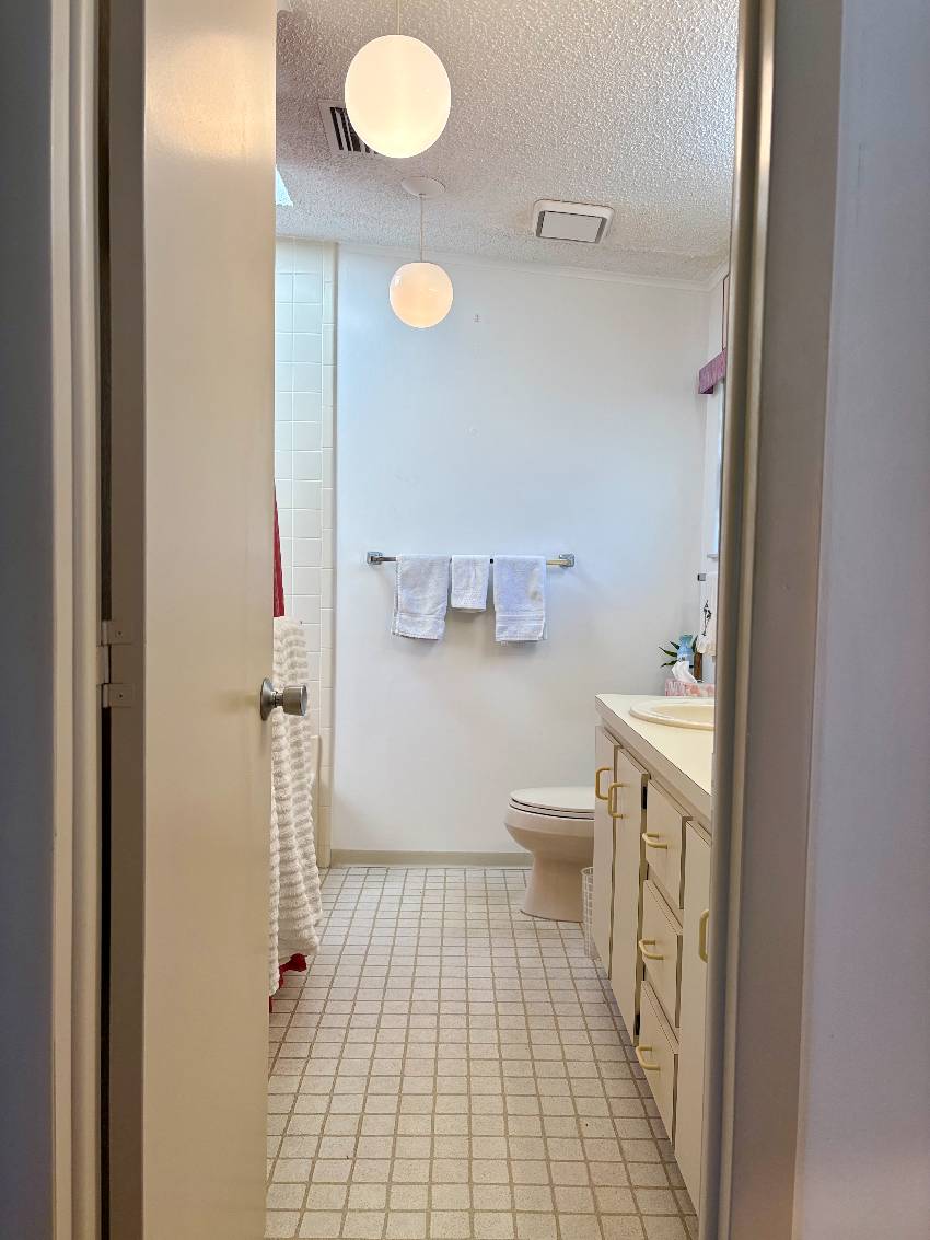 1262 N Indies Circle a Venice, FL Mobile or Manufactured Home for Sale