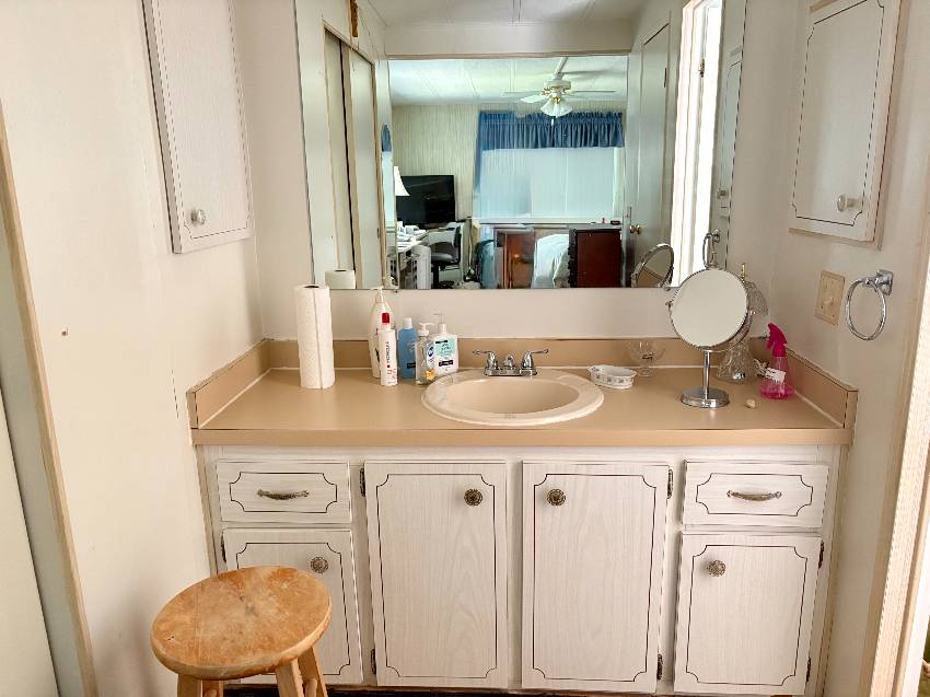 858 Dominica a Venice, FL Mobile or Manufactured Home for Sale