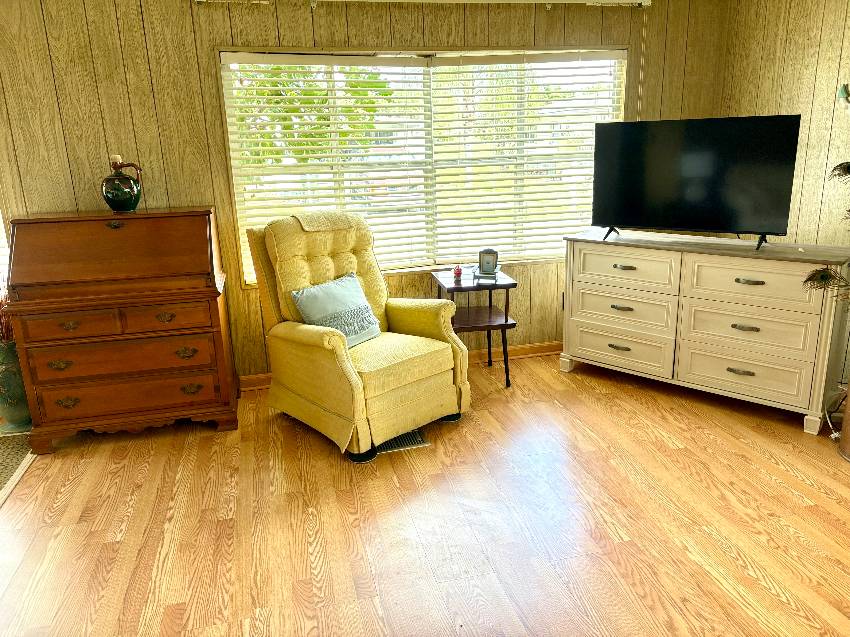 2487 Sylvia Lane a Venice, FL Mobile or Manufactured Home for Sale