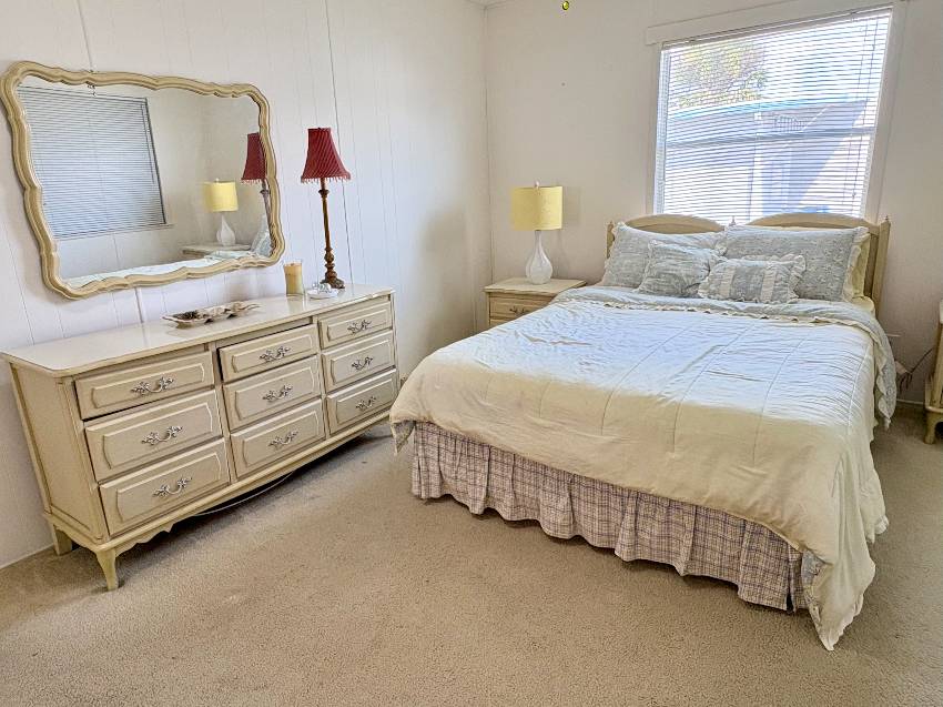 956 Bonaire E a Venice, FL Mobile or Manufactured Home for Sale