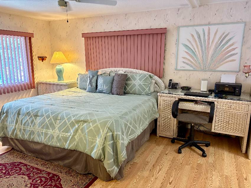 933 Questa W a Venice, FL Mobile or Manufactured Home for Sale