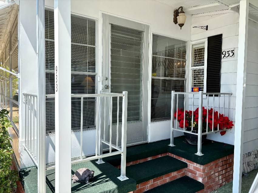933 Questa W a Venice, FL Mobile or Manufactured Home for Sale