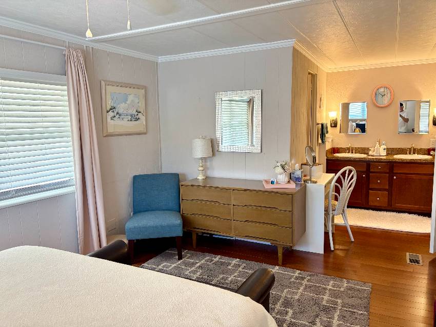 989 Eleuthera E a Venice, FL Mobile or Manufactured Home for Sale