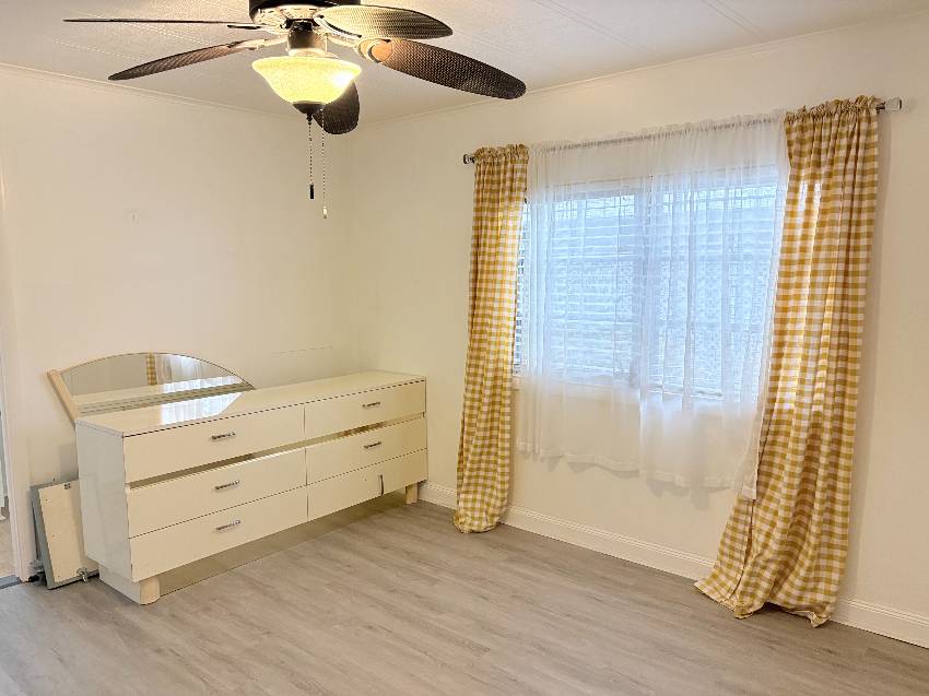 430 Cobia a Venice, FL Mobile or Manufactured Home for Sale