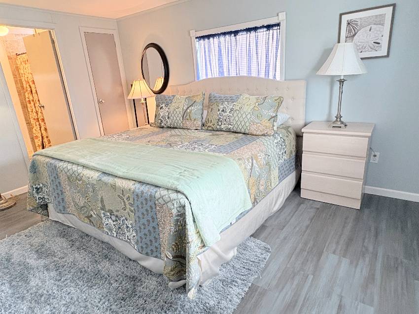 414 Zacapa a Venice, FL Mobile or Manufactured Home for Sale