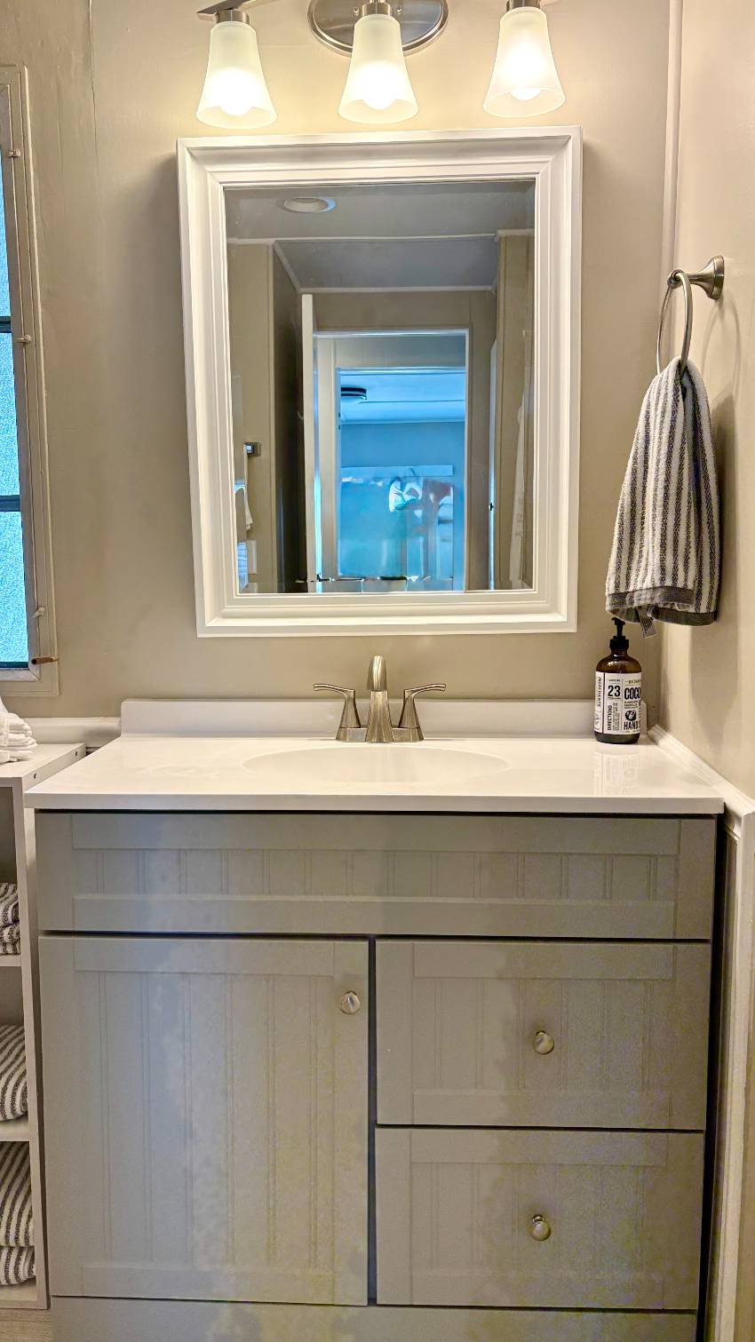 936 Xanadu a Venice, FL Mobile or Manufactured Home for Sale