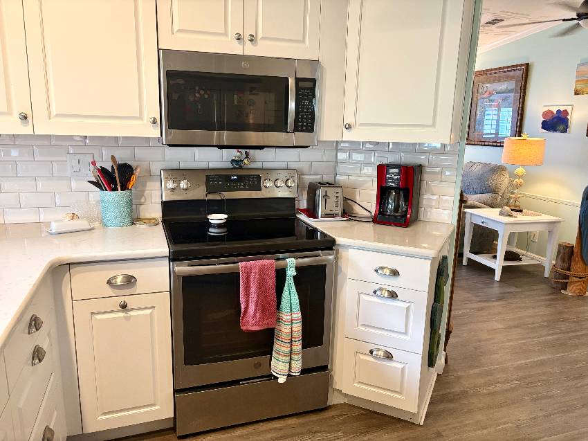 1239 N Indies Circle a Venice, FL Mobile or Manufactured Home for Sale