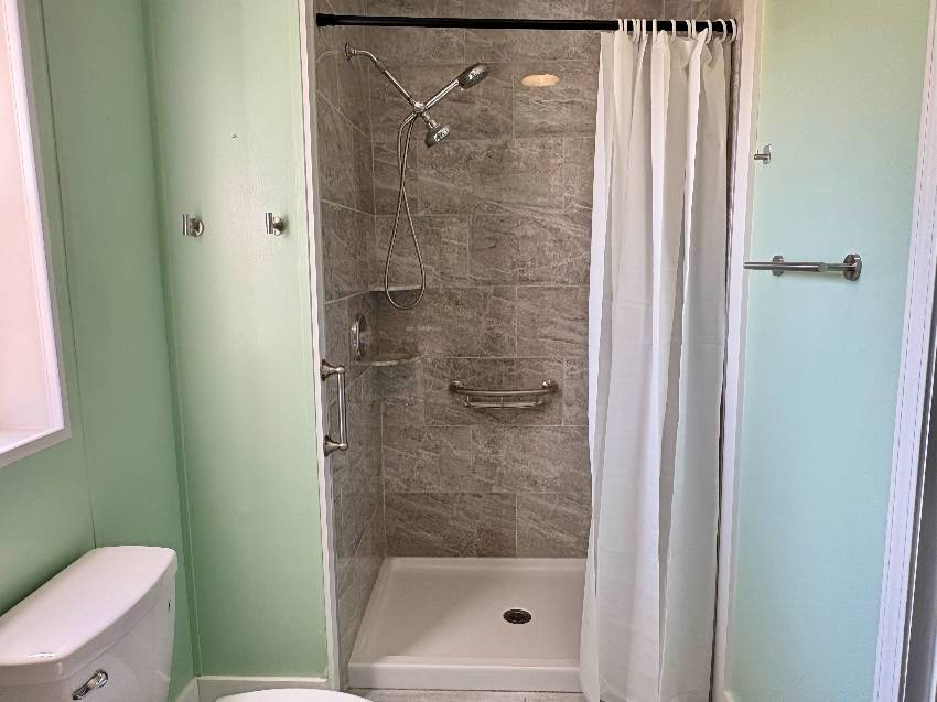 988 Haiti E a Venice, FL Mobile or Manufactured Home for Sale