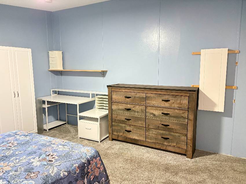 988 Haiti E a Venice, FL Mobile or Manufactured Home for Sale