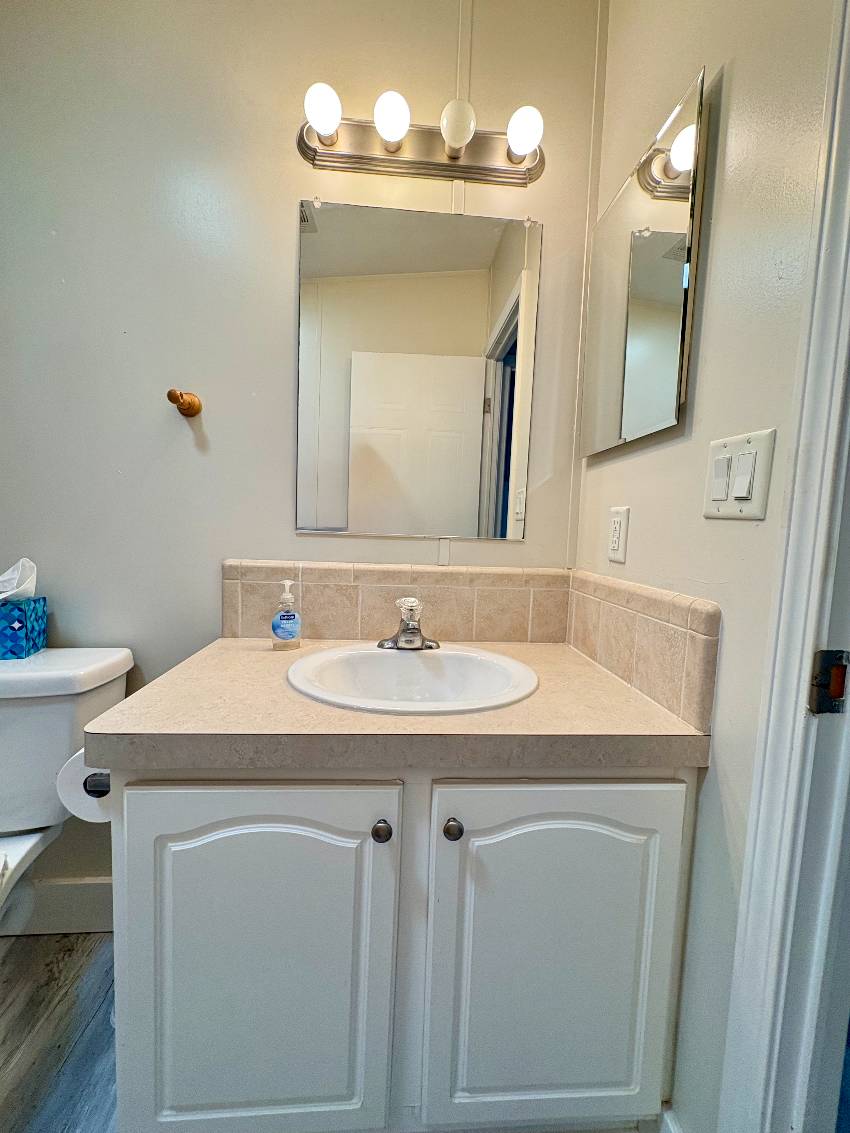 988 Haiti E a Venice, FL Mobile or Manufactured Home for Sale