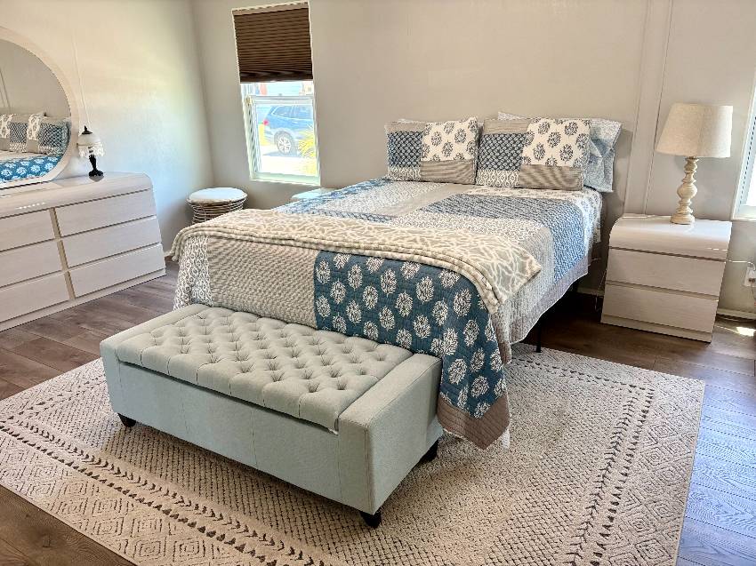 1250 N Indies Circle a Venice, FL Mobile or Manufactured Home for Sale