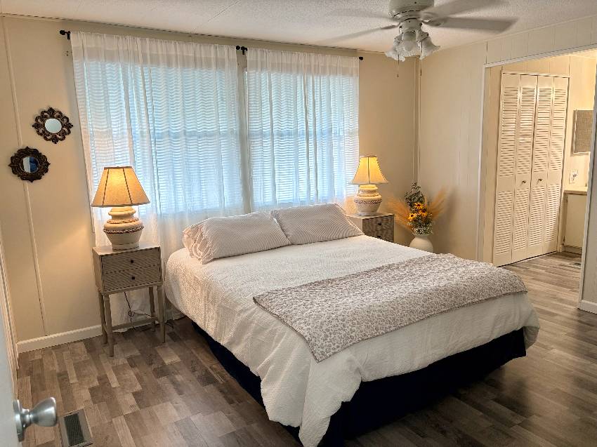 924 Lucaya W a Venice, FL Mobile or Manufactured Home for Sale