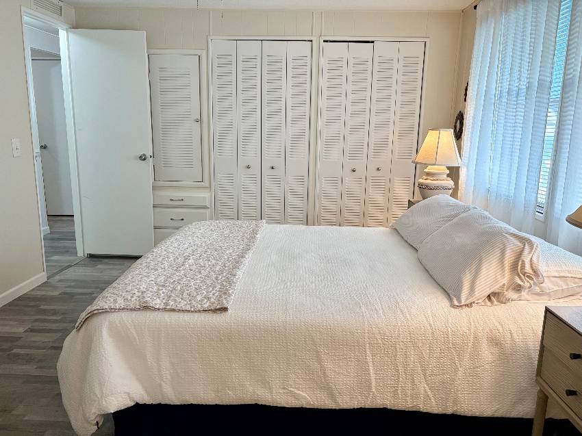 924 Lucaya W a Venice, FL Mobile or Manufactured Home for Sale