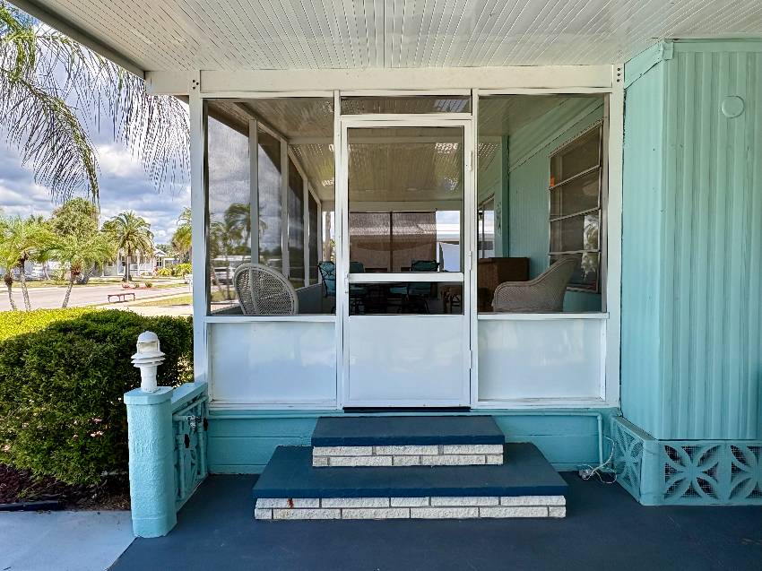 924 Lucaya W a Venice, FL Mobile or Manufactured Home for Sale