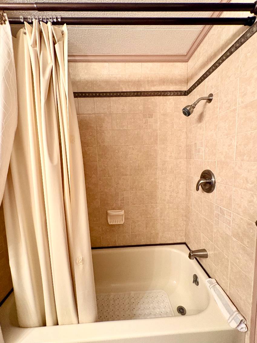 458 Zacapa a Venice, FL Mobile or Manufactured Home for Sale