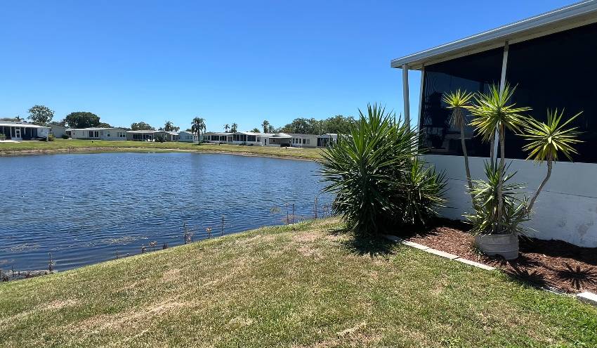 105 Palm Ln E a Parrish, FL Mobile or Manufactured Home for Sale