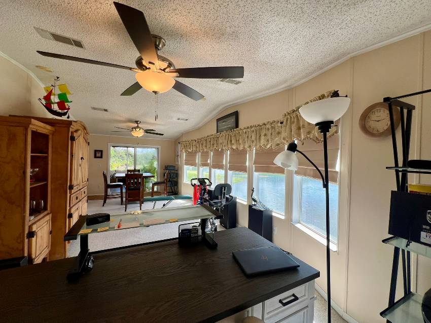 105 Palm Ln E a Parrish, FL Mobile or Manufactured Home for Sale