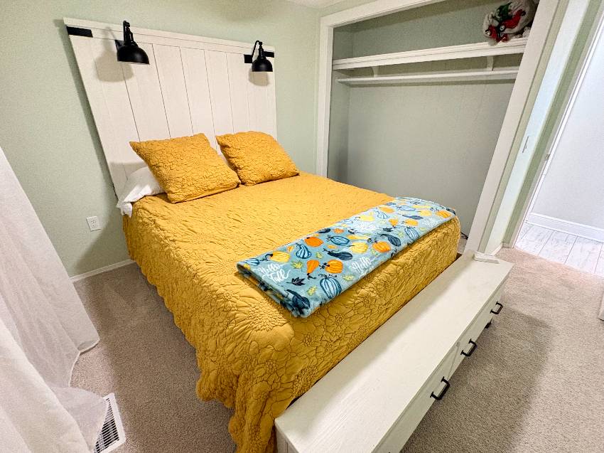 973 Antigua E a Venice, FL Mobile or Manufactured Home for Sale