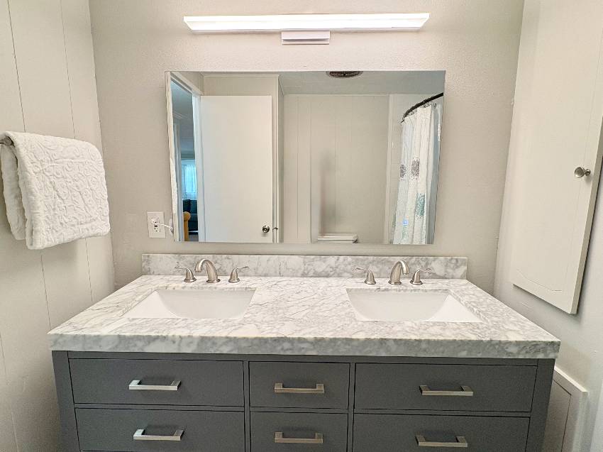 973 Antigua E a Venice, FL Mobile or Manufactured Home for Sale