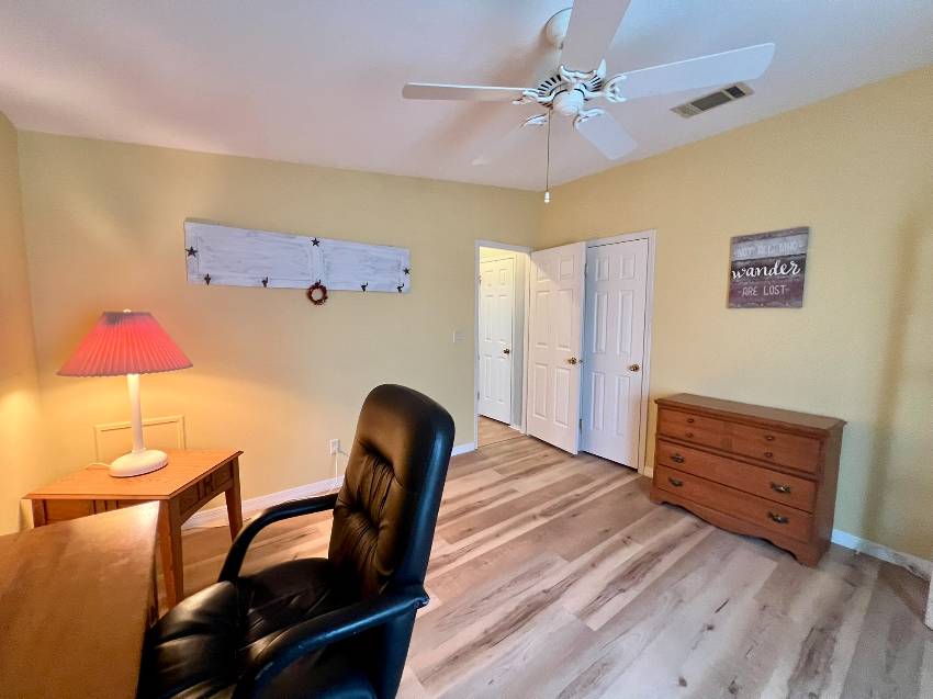 170 Begonia Terrace a Parrish, FL Mobile or Manufactured Home for Sale