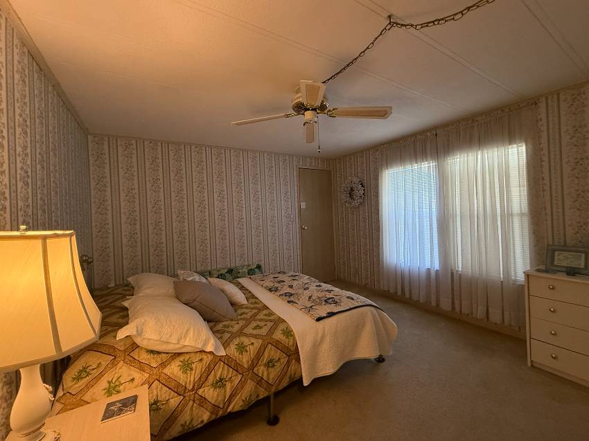 7323 Westwood Dr a Ellenton, FL Mobile or Manufactured Home for Sale