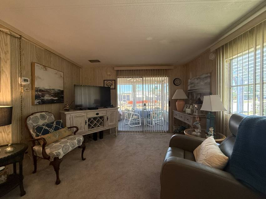 7323 Westwood Dr a Ellenton, FL Mobile or Manufactured Home for Sale