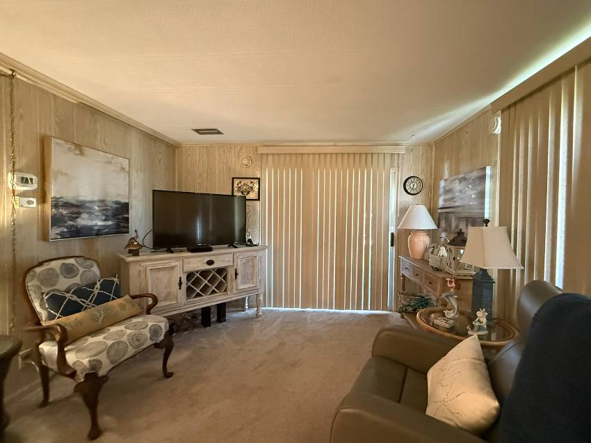 7323 Westwood Dr a Ellenton, FL Mobile or Manufactured Home for Sale