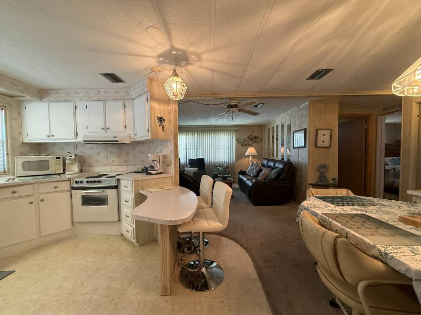 7323 Westwood Dr a Ellenton, FL Mobile or Manufactured Home for Sale