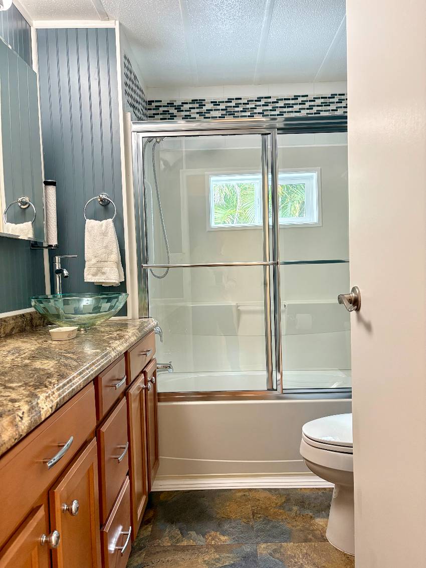 901 Inagua W a Venice, FL Mobile or Manufactured Home for Sale