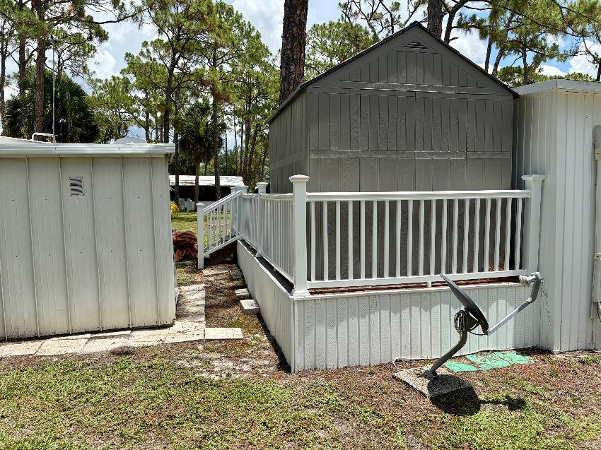 1300 N River Road, Lot E20 a Venice, FL Mobile or Manufactured Home for Sale