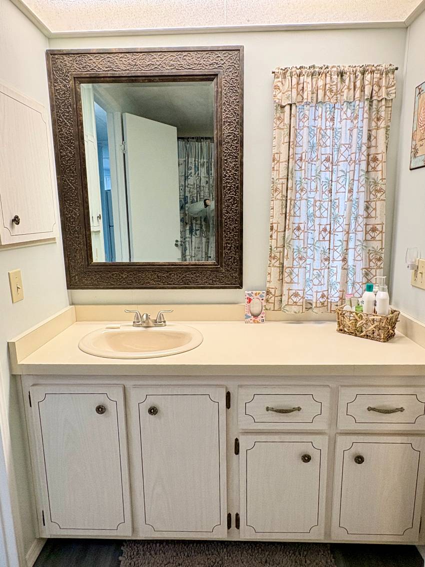 416 Zacapa a Venice, FL Mobile or Manufactured Home for Sale