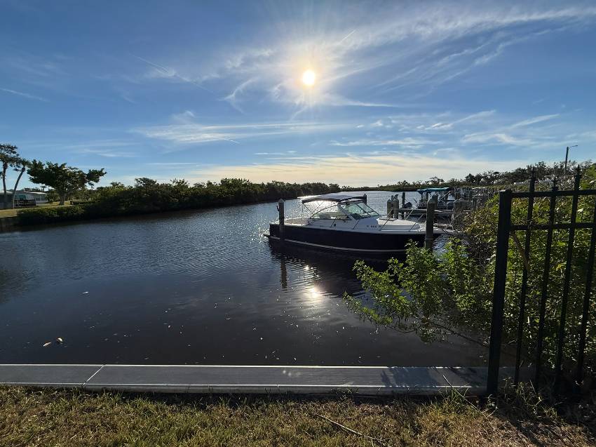 215 Rotterdam Ave a Ellenton, FL Mobile or Manufactured Home for Sale