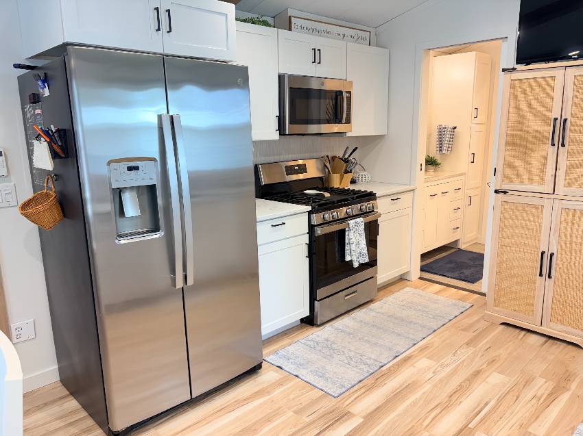 1300 N River Road E84 a Venice, FL Mobile or Manufactured Home for Sale