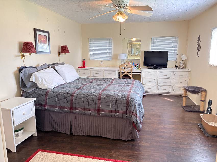 937 Kenoma W a Venice, FL Mobile or Manufactured Home for Sale