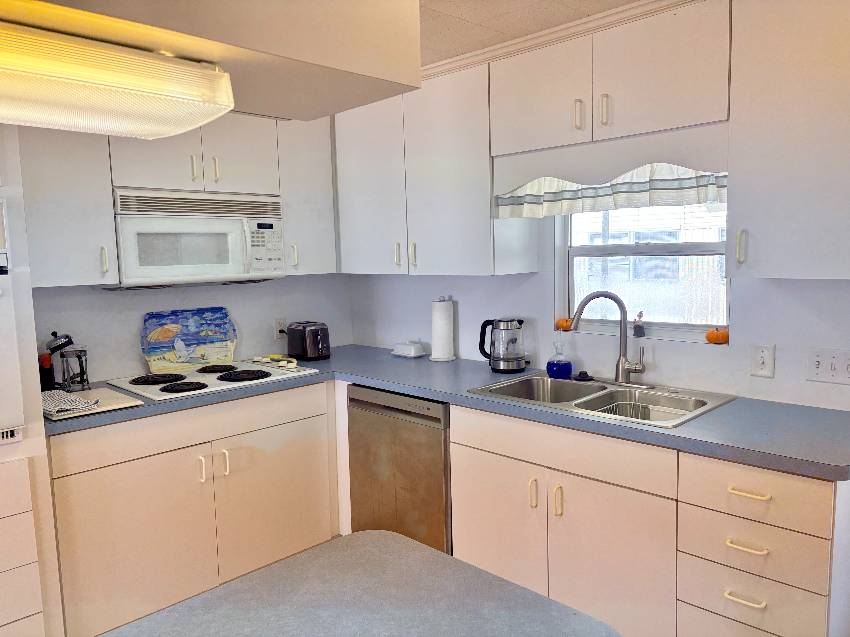 937 Kenoma W a Venice, FL Mobile or Manufactured Home for Sale