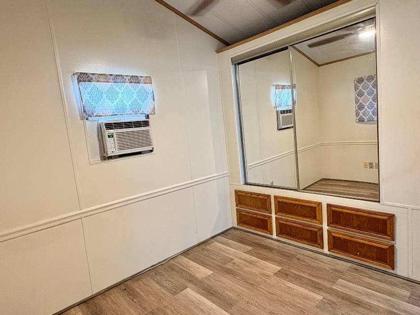 1300 N River Rd Lot C74 a Venice, FL Mobile or Manufactured Home for Sale